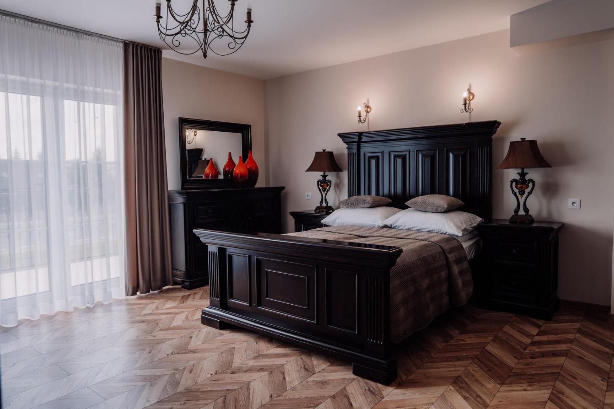 Slowik Hotel 3*